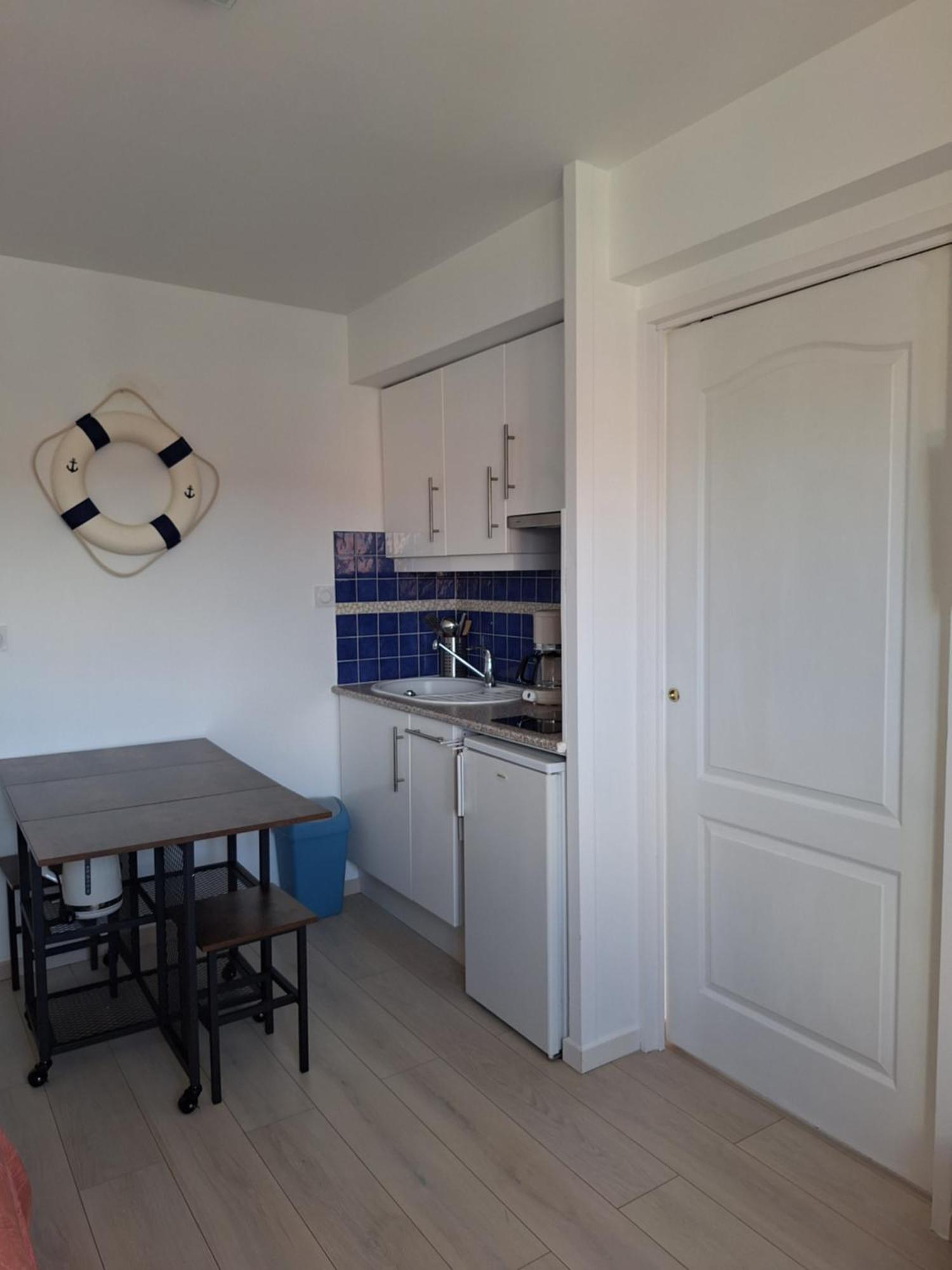 Super Deauville Appartement 2 Pieces Cosy Proche Plage Plein Sud Villers-sur-Mer Exteriör bild