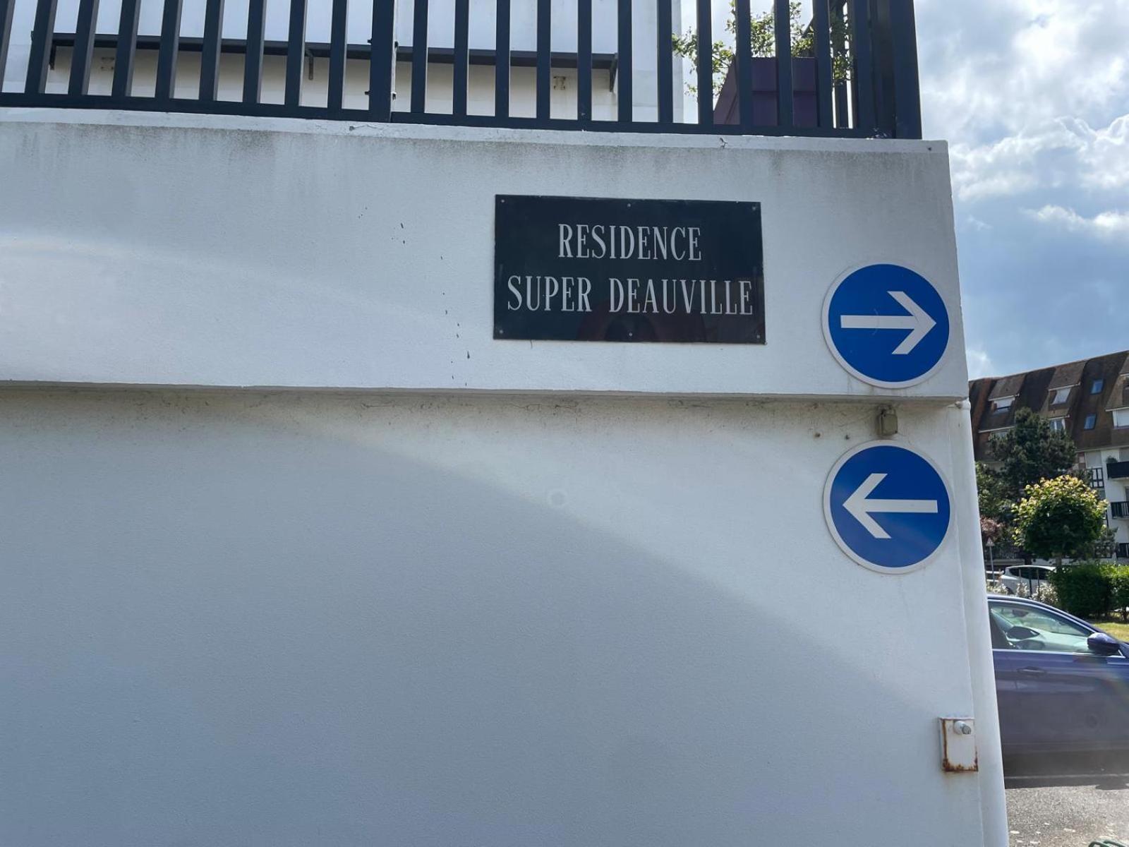Super Deauville Appartement 2 Pieces Cosy Proche Plage Plein Sud Villers-sur-Mer Exteriör bild
